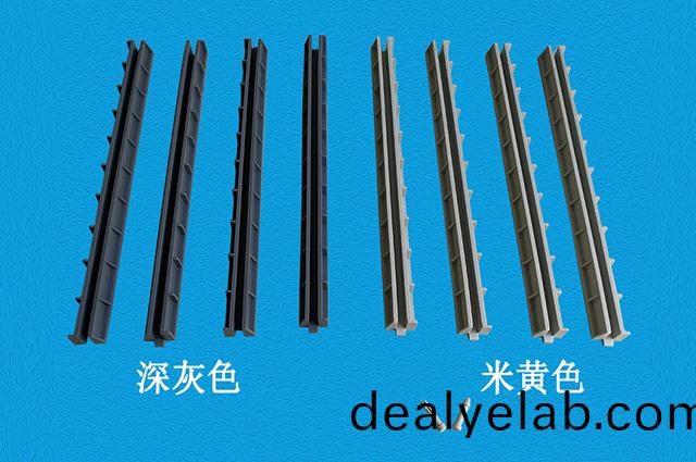 水箱過(guò)濾闆(ban)卡(ka)槽(cao)
